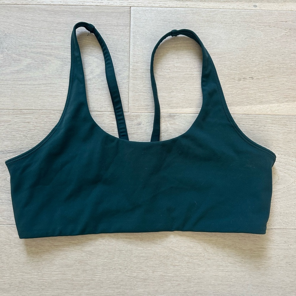 VUORI YOSEMITE BRA- BERYL